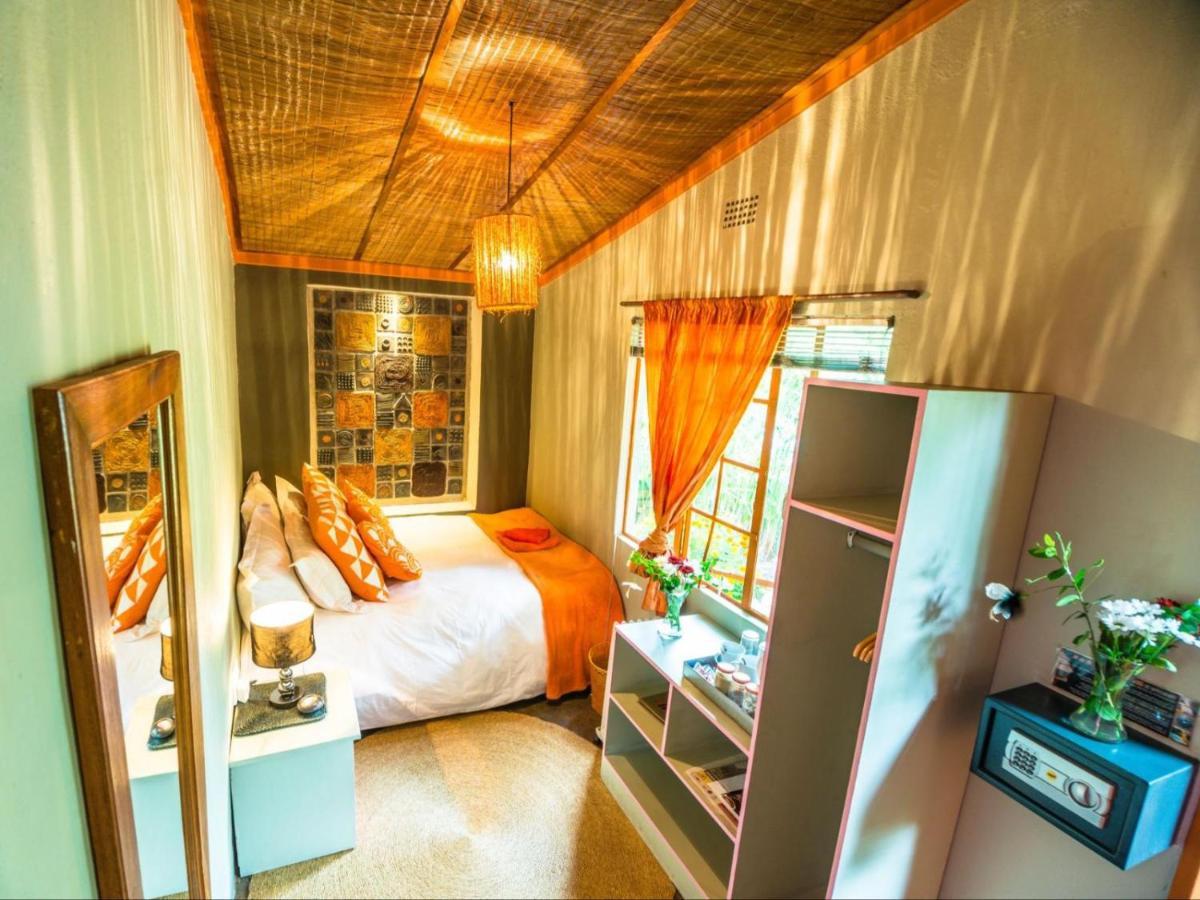 Malandela'S Guest House Malkerns Ngoại thất bức ảnh